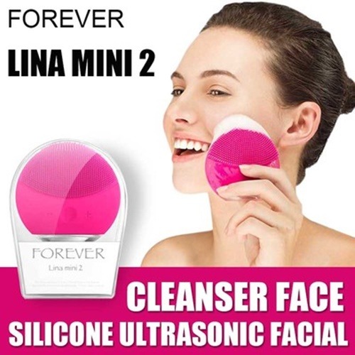 Forever Mini Facial Cleansing Brush For All Skin Types 1