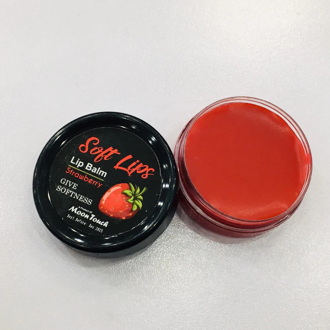 Lip Balm Small Give softness for Men and women buy online in Pakistan