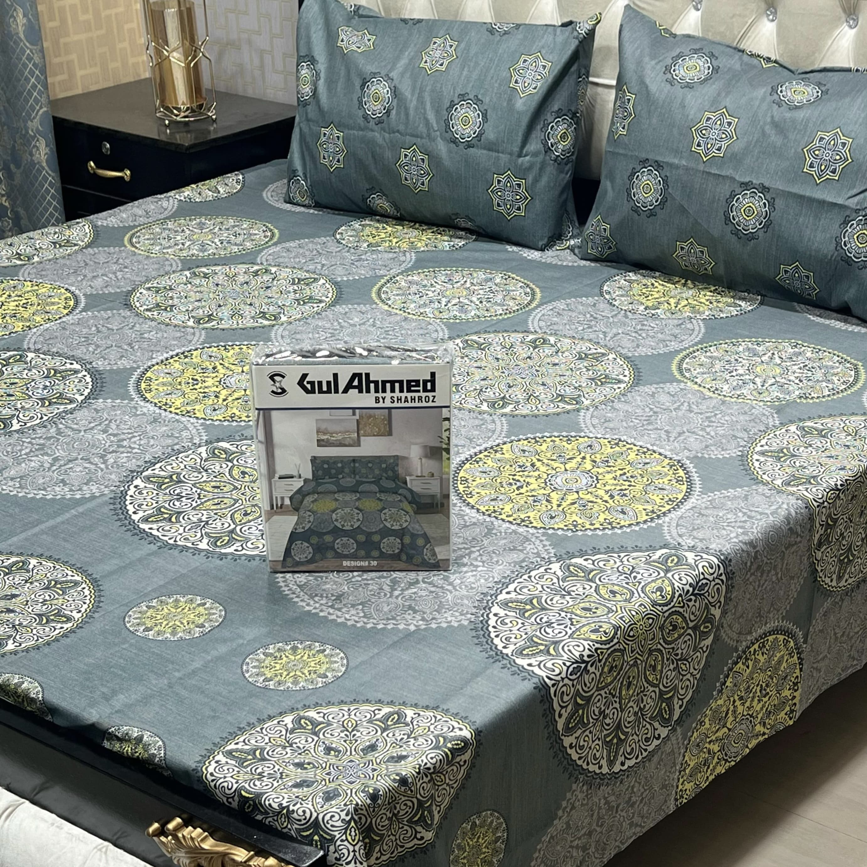 Gul Ahmad Full Printed 3pc King Size Bedsheets Gift Pack Bedsheet view 2
