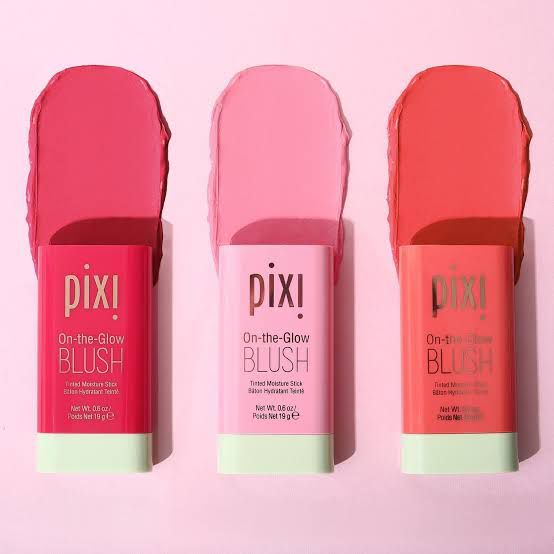 PIXI Blush Stick – Long-Lasting Creamy Blush for Cheeks, Compact On-the-Go Design, Available in Juicy Coral, Fluer Pink &amp; Ruby Fuchsia