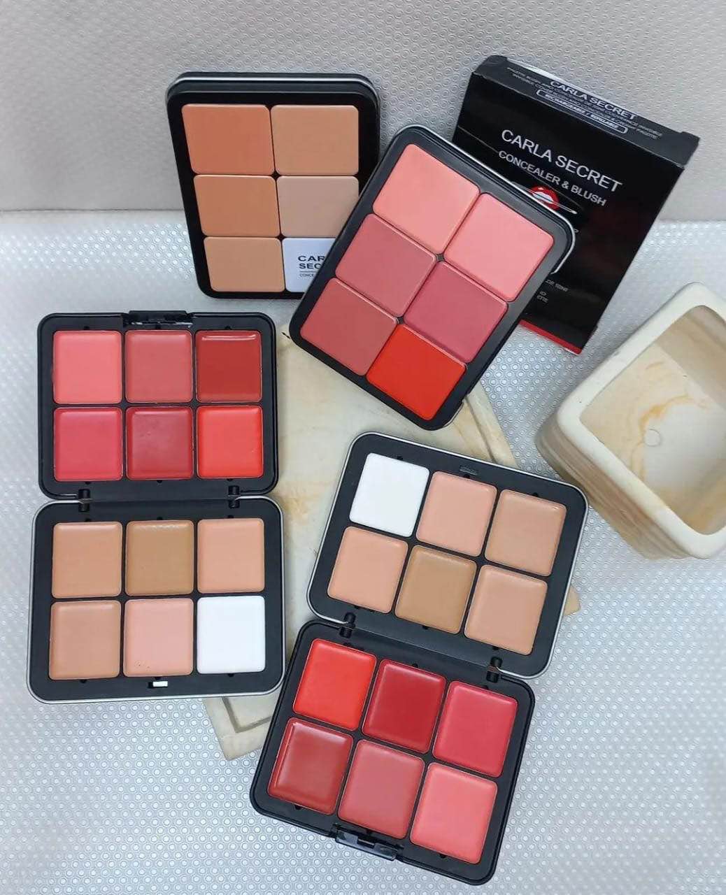 Trendy Carla Secret Cream Concealer & Blush Pallet buy online in Pakistan