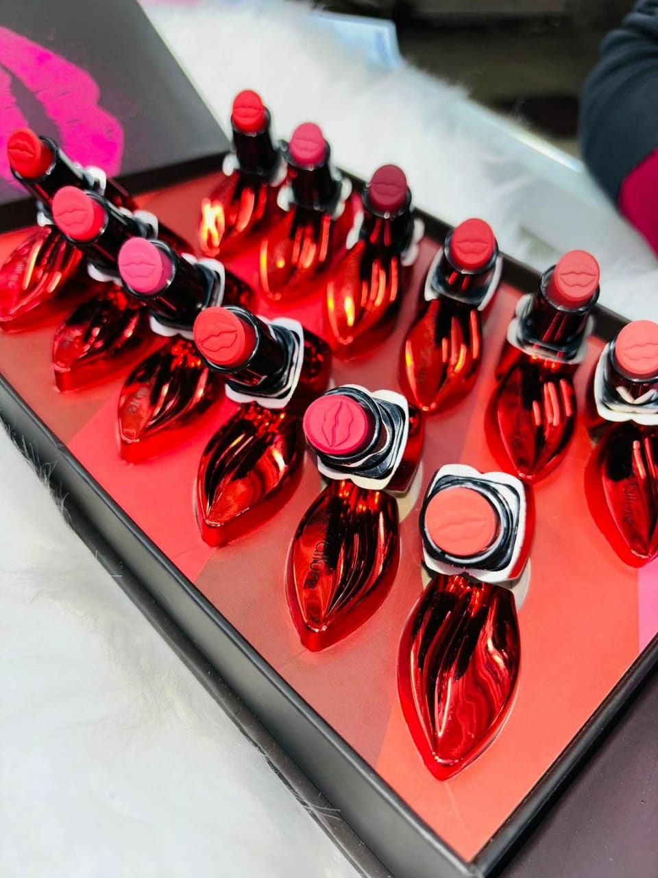 Lip Style Lipstick High Pigment Smooth Lipstick Matte Lipstick ,random Color buy online in Pakistan