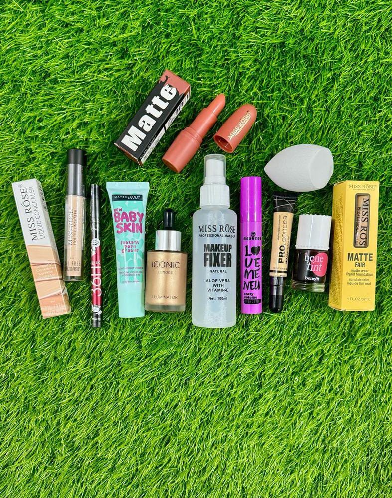 11 Items Makeup Deals, Liquid Concealer, Lip Gloss buy online in Pakistan