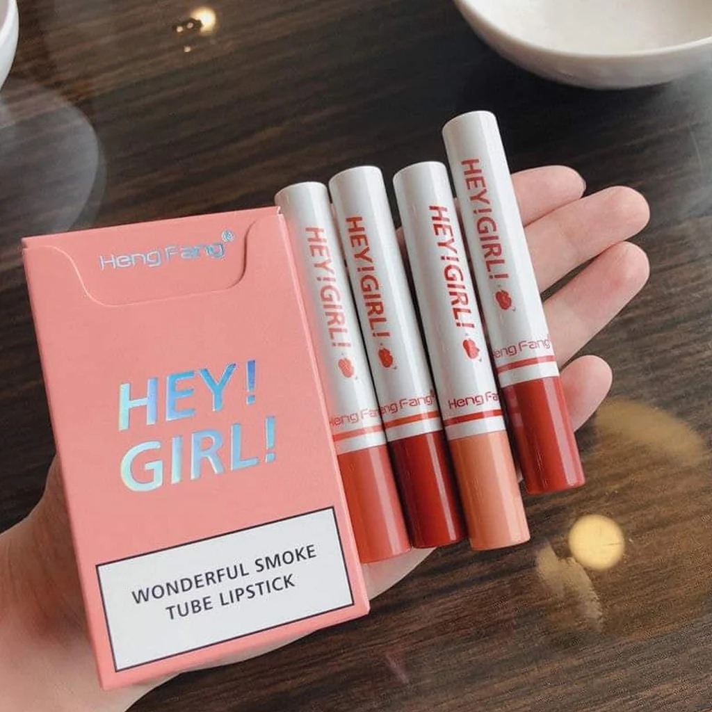 4-in-1 Trending Lipstick Set – Cigarette-Shaped Matte Lipsticks, Long-Lasting, Easy to Apply, Non-Sticky & Fade-Resistant Lip Gloss for Makeup Lovers buy online in Pakistan
