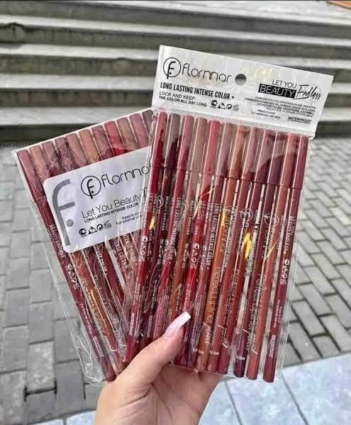 Flormar lip pencils shades of nude Color Multicolor Package Includes 6 x Lip Pencil(Random color) buy online in Pakistan