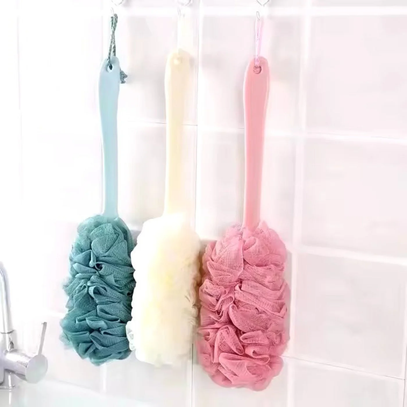 Royal's Loofah Sponge – Long Handle Shower Brush for Skin Exfoliating, Loofah on a Stick for Men & Women buy online in Pakistan