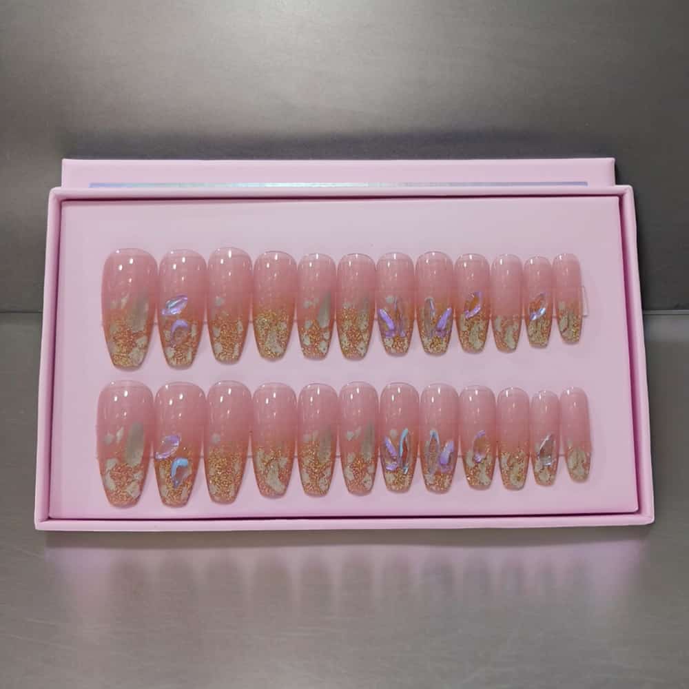 24 Pcs O.TWAO.O Nails | Stylish Colors for Every Occasion | Best Quality Nails for Girls buy online in Pakistan