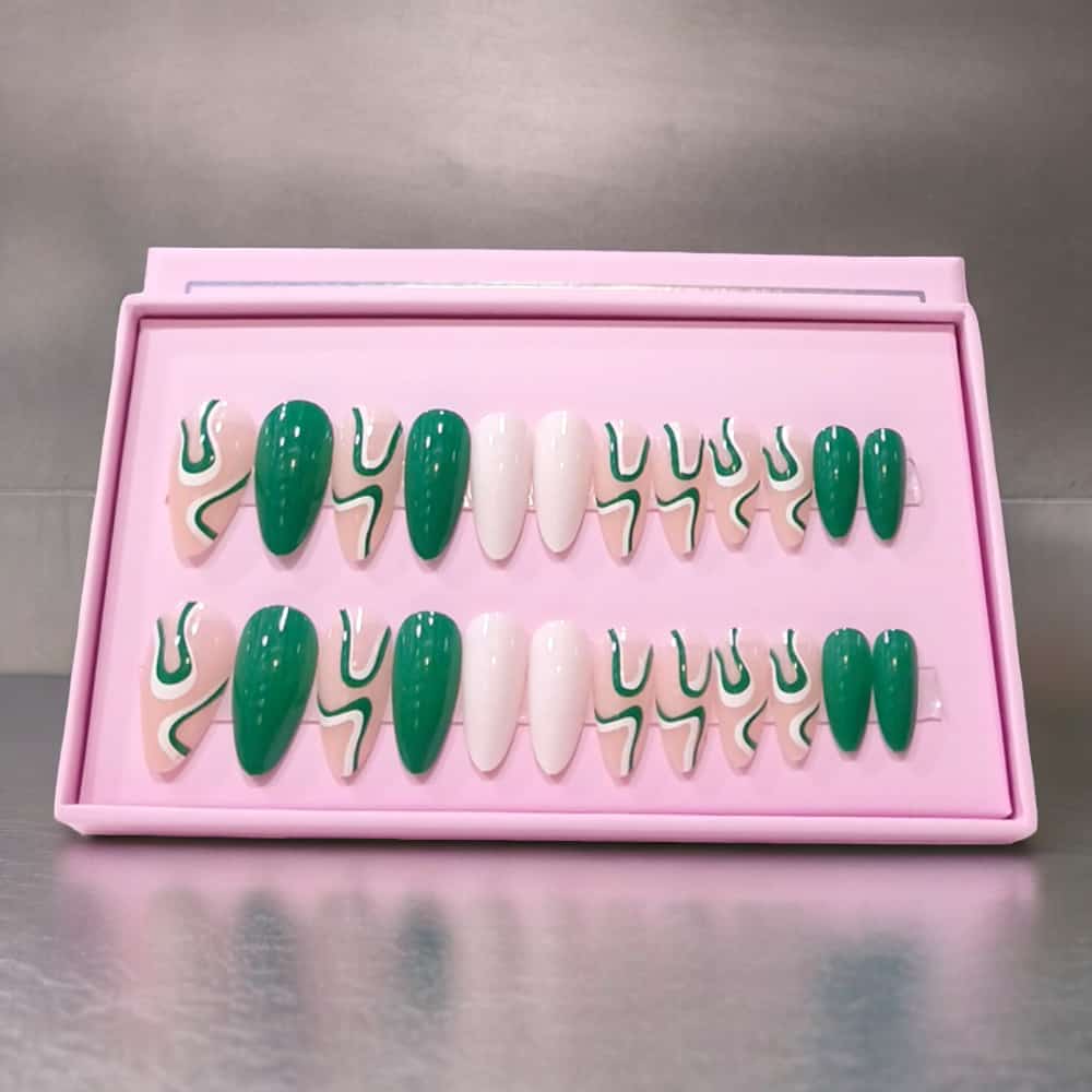 24Pcs O.TWO.O green Matte Nails with accessories buy online in Pakistan