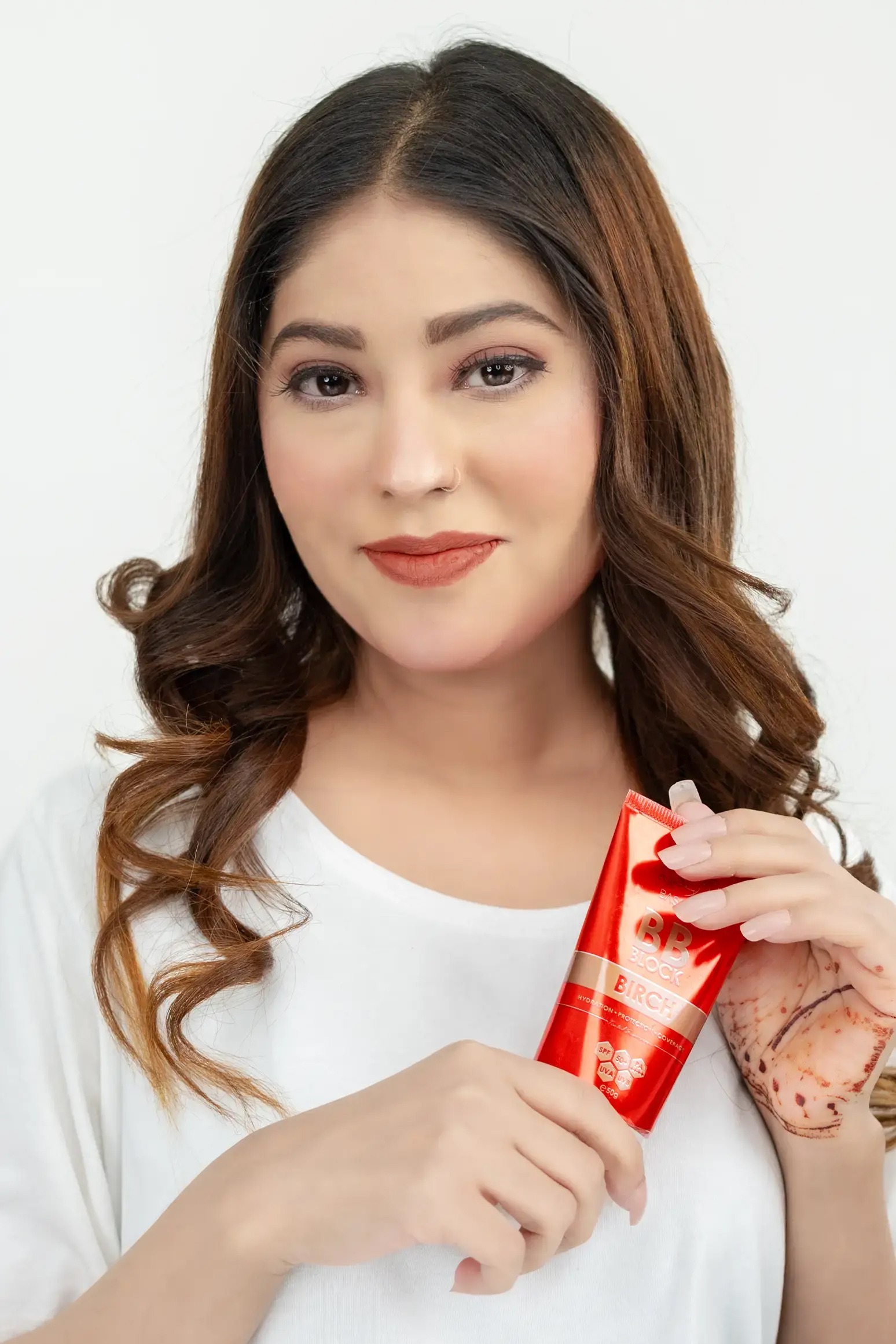 SL Basics BB Block 50g A revolutionary tinted sunscreen offering hydration, protection, and flawless coverage. Enriched...