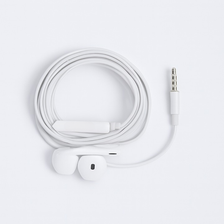 Gionee Original Handsfree – High Bass Quality Wired Earphones with Mic & 3.5mm Jack buy online in Pakistan