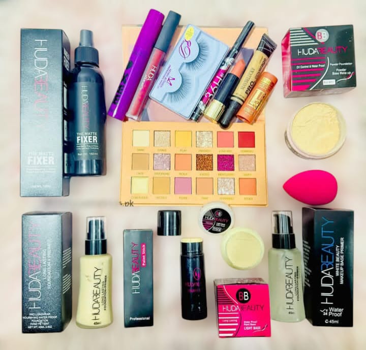 14-in-1 Huda Beauty Makeup Bundle perfect for all your beauty buy online in Pakistan