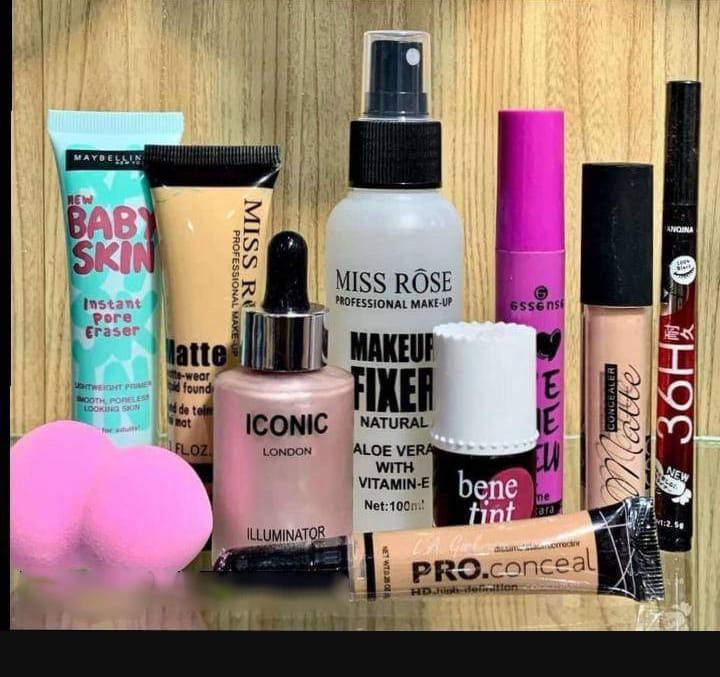 10 in 1 PROFESSIONAL Makeup Deal - Includes 36H Liner, Mascara, Benetint, Fixer buy online in Pakistan