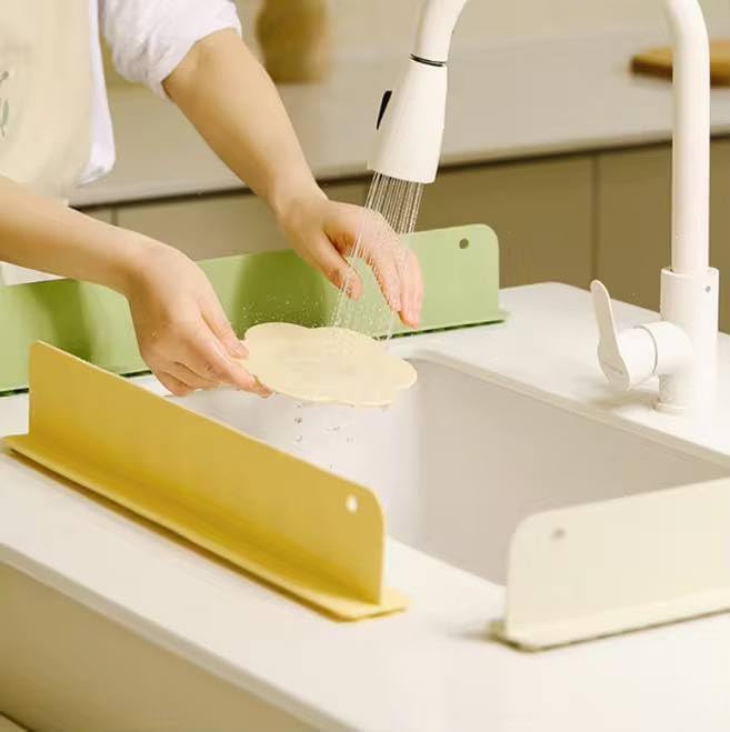 Silicon Sink Splash Guard Durable Quality Flexible Design Comfortable Use Reliable Utility (Random Color) (With Suction Cups) buy online in Pakistan