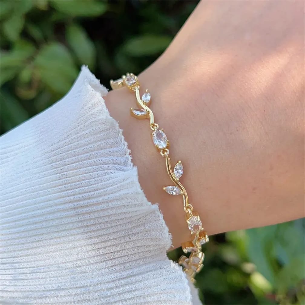 Tulip Bracelet - Buy Online in Pakistan at Zenbu Store (Image 7)