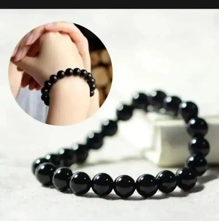 Black Pearl Beaded Bracelet For Men And Women - Stylish Unisex Accessory Crafted With Alloy And Decorative Beads In A Free Size Design buy online in Pakistan