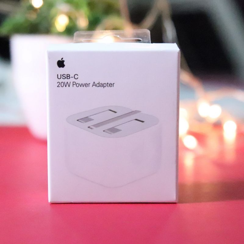 Apple 20 Watt 3 Pin Power Adopter Durable Compact Lightweight Fast Charging view 4
