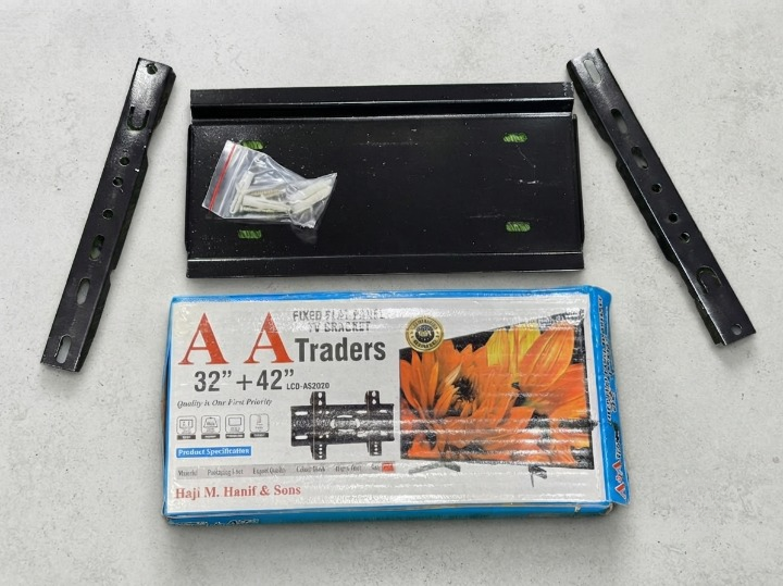 AA Traders Tv Wall Mount Bracket 32 To 42 Inch Heavy Duty Led Lcd Tv Stand With Bubble Level And Complete Fitting Kit buy online in Pakistan