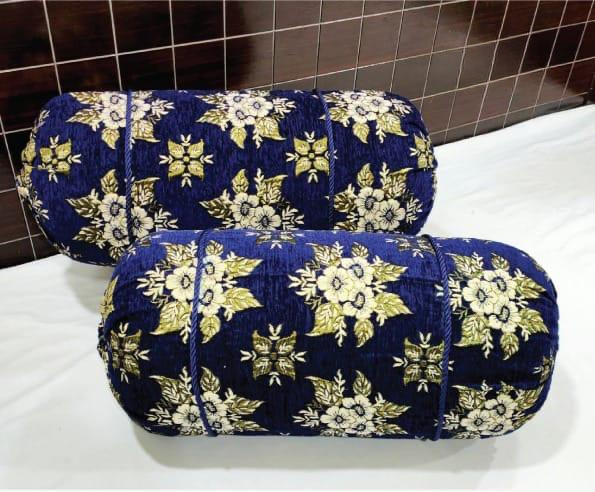 Luxury 2 Piece Soft Velvet Jacquard Gol Pillow Cover Set 36 x 17 Easy Washable Color Fast Navy Blue Floral Design thumbnail 3