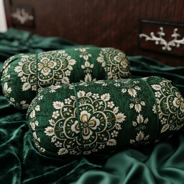 Luxury 2 Piece Soft Velvet Jacquard Gol Pillow Cover Set 36 x 17 Easy Washable Floral Design