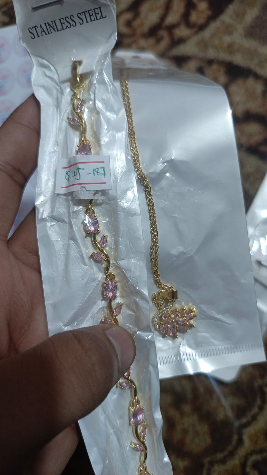 Tulip Bracelet With Swan Necklace Stainless Steel Durable Comfortable Stylish Affordable Practical Choice Reliable Performance - Buy Online in Pakistan at Zenbu Store (Image 7)