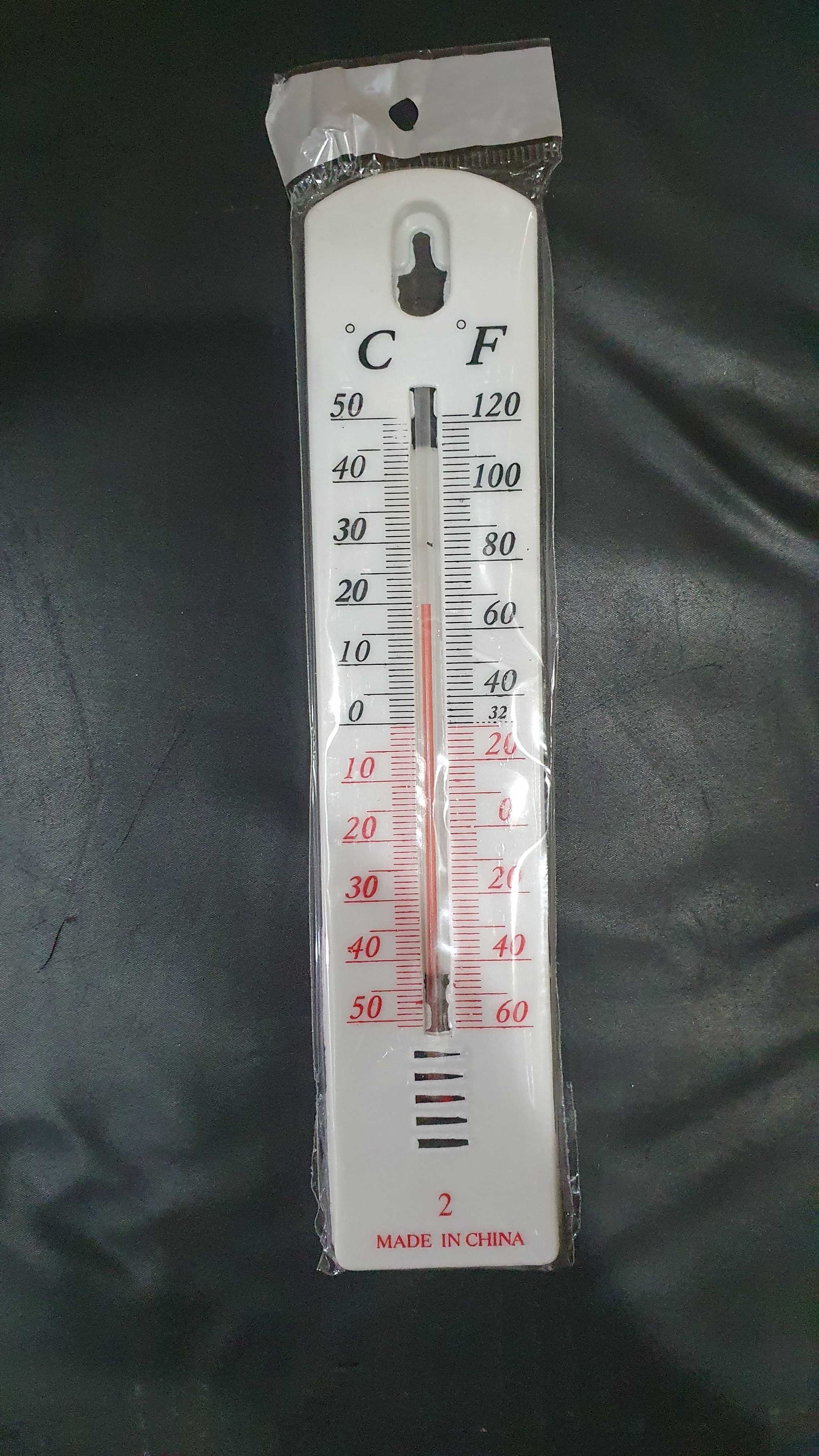 Room Thermometer Plastic China C/F Durable Reliable Easy To Read Practical Choice For Indoor Home Office Garden And Laboratory Use view 2