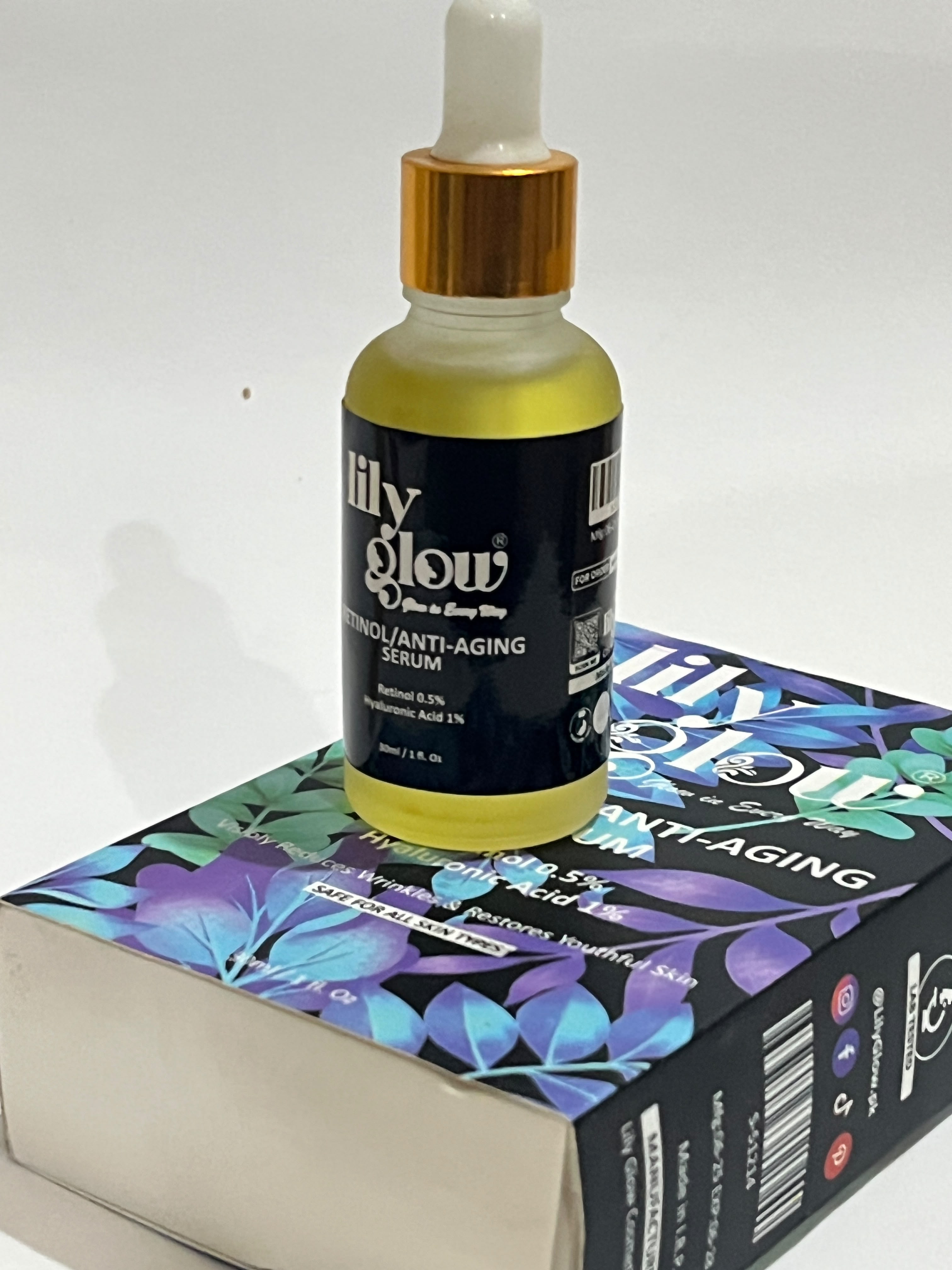 Lily Glow Retinol Anti-Aging Serum for Face – Wrinkle Repair, Skin Tightening & Night Care (30ml) thumbnail 4