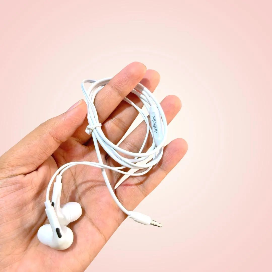 Infinix 10Z Super Bass Wired Earphones with Mic thumbnail 2