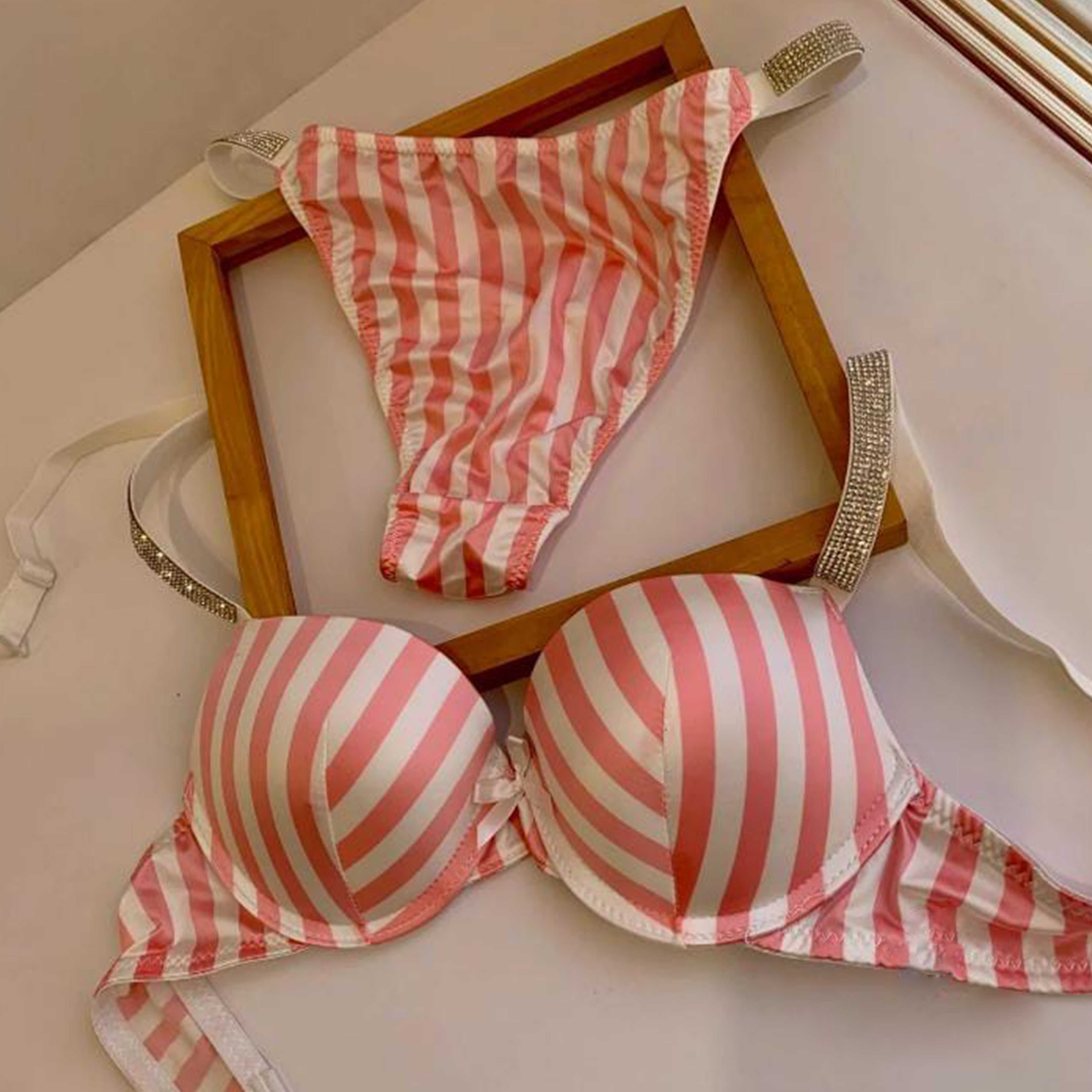 Premium Comfortable Victoria Stylish Secret Hearts Printed Push Up Bra Set For Women - For Undergarment Wear And Daily Comfort Routine thumbnail 2