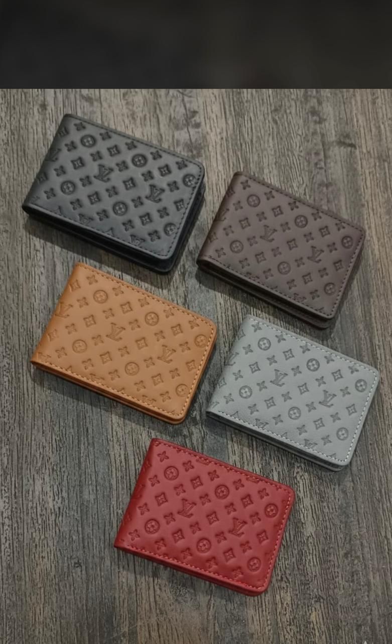 Stylish LV Style Embossed Pattern Men's Wallet With Classic Design And Durable Material Available In Multiple Colors For Daily Use thumbnail 4