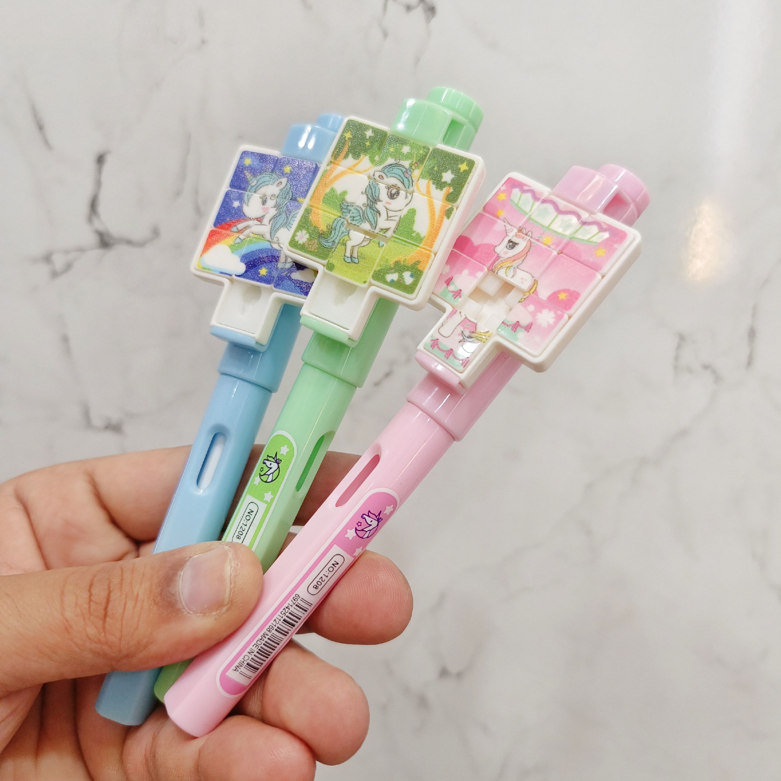 Mini Sliding Tile Puzzle Gel Pen for Kids (1 Pc – Random Color & Design) thumbnail 3