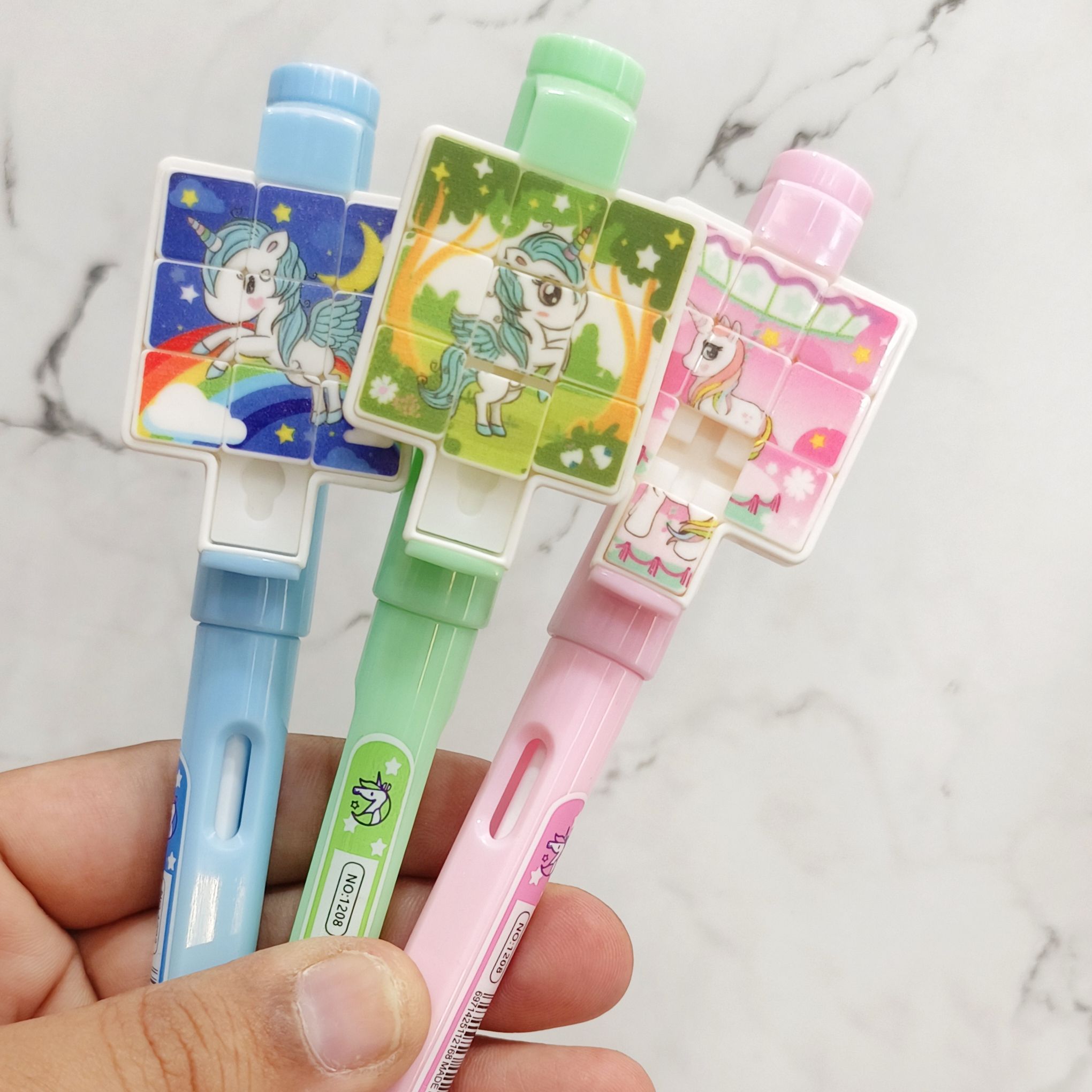 Mini Sliding Tile Puzzle Gel Pen for Kids (1 Pc – Random Color & Design) thumbnail 2