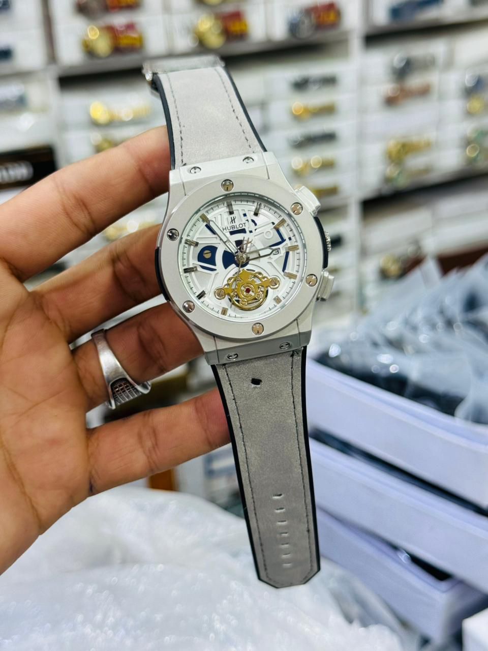 Luxury Automatic Mechanical Watch With Skeleton Dial Premium Quality 3ATM Water-Resistant 44mm Diameter Comfortable Leather Strap For Every Occasion thumbnail 4