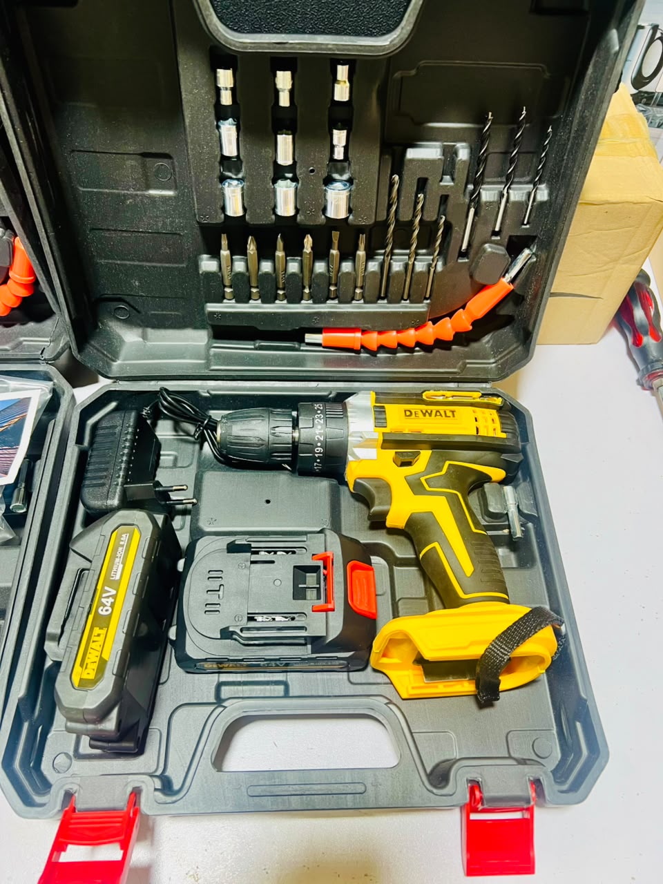 Cordless Drill Machine Kit With 2 Lithium-Ion Batteries Charger and 20-Piece Bit Accessories - Buy Online in Pakistan at Zenbu Store (Image 9)