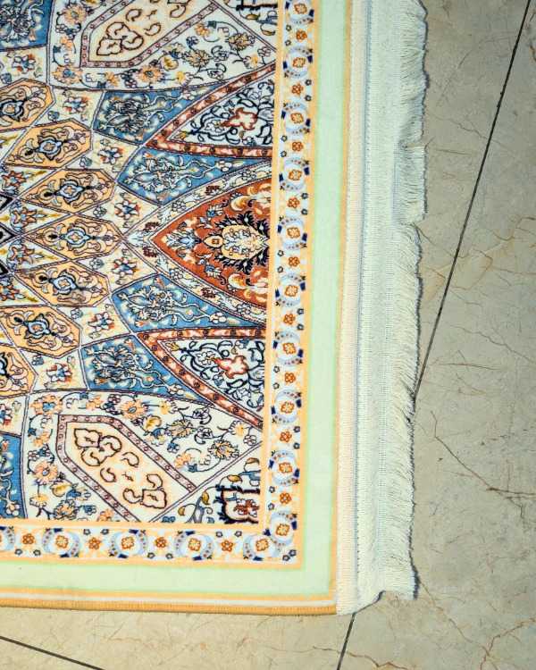 Golden Sunburst Persian Mandala Velvet Prayer Mat Janamaz (70x115 cm) thumbnail 4