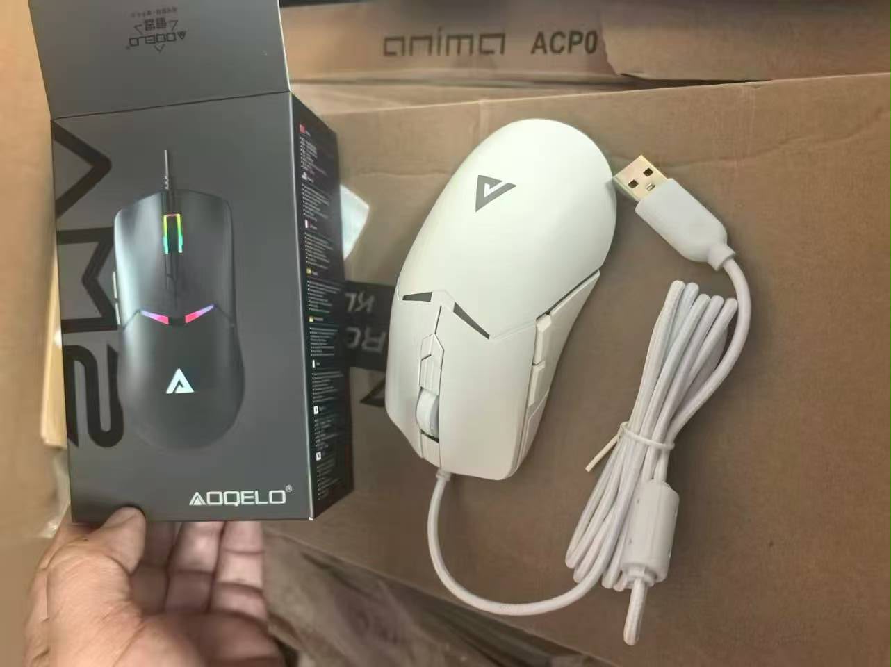 Original AQELO AM 2 Wired RGB Gaming Mouse Ergonomic Design Smooth Tracking Durable Build Bright RGB Lighting For Gamers thumbnail 3