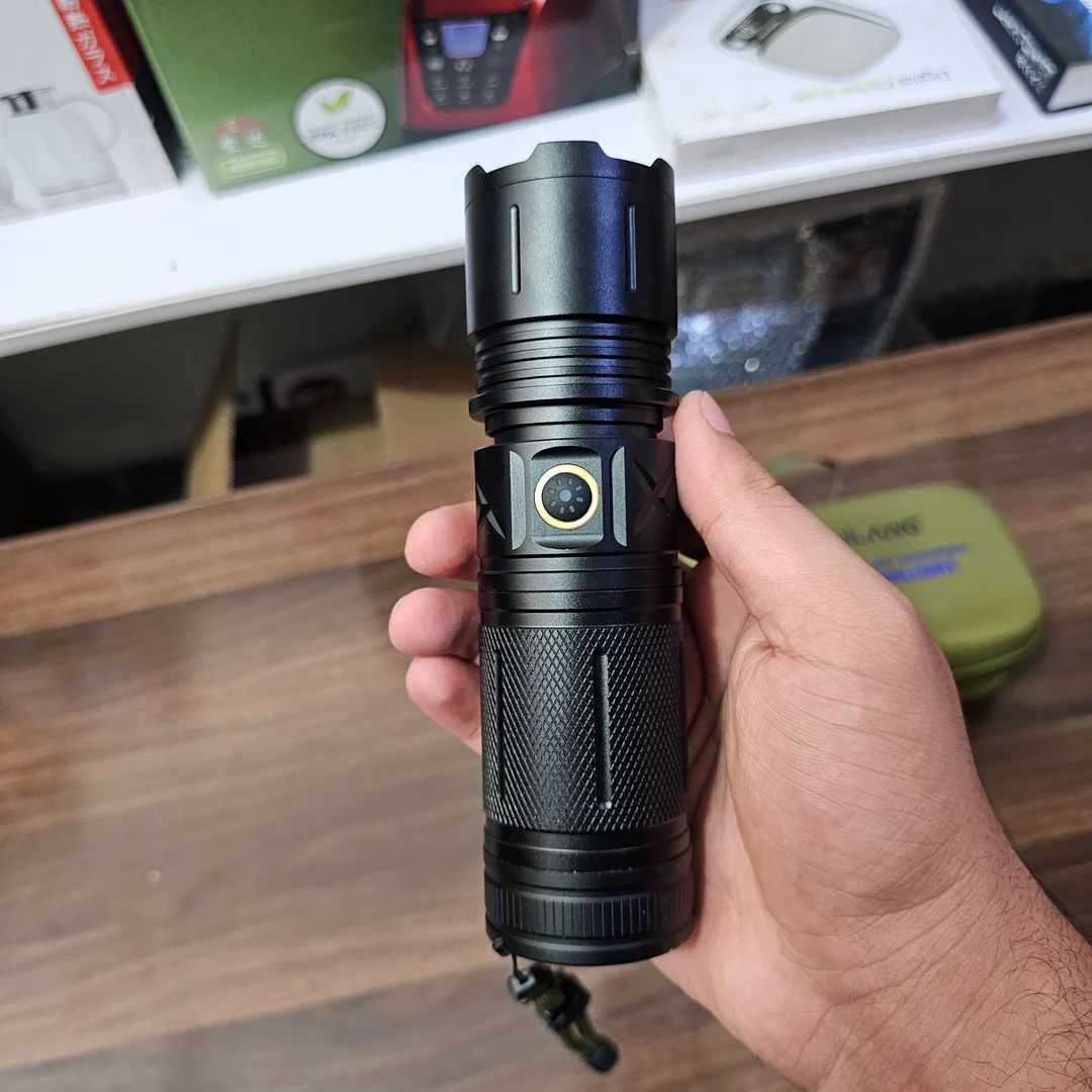 Ruilang P90 Tactical Flashlight Set - Lighting Device Designed For Illumination Purpose And Daily Lighting Routine view 4