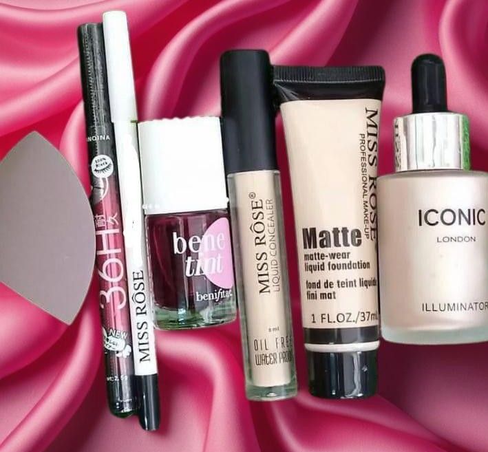 7 in 1 Professional Makeup Deal view 3