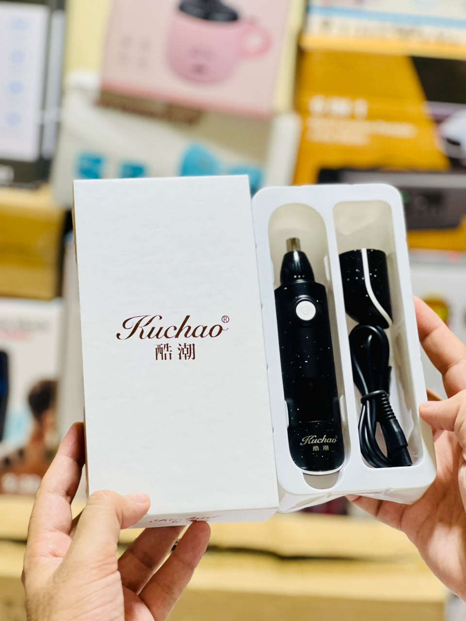 Kuchao Imported Electric Nose Hair Trimmer with Digital Display view 3