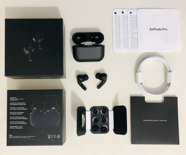Master Quality AirPods Pro2 Black Active Noise Cancellation (Titanium Master Quality) view 4