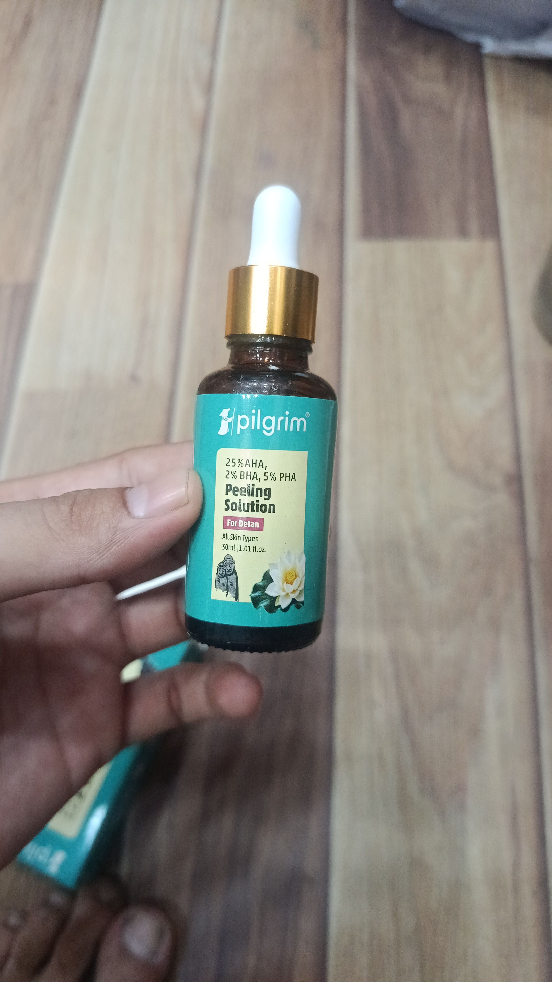 Pilgrim Peeling Solution 30ml – Advanced Exfoliating Facial Serum for Radiance thumbnail 3