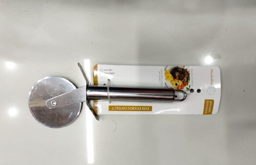 Stainless Steel Pizza Single Wheel Cut Tools Household Pizza Knife Cake Tools Wheel Use For Waffle Cookies thumbnail 4