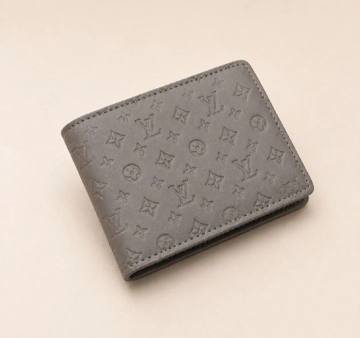 Premium LV style Leather Wallet (Without Box) thumbnail 4