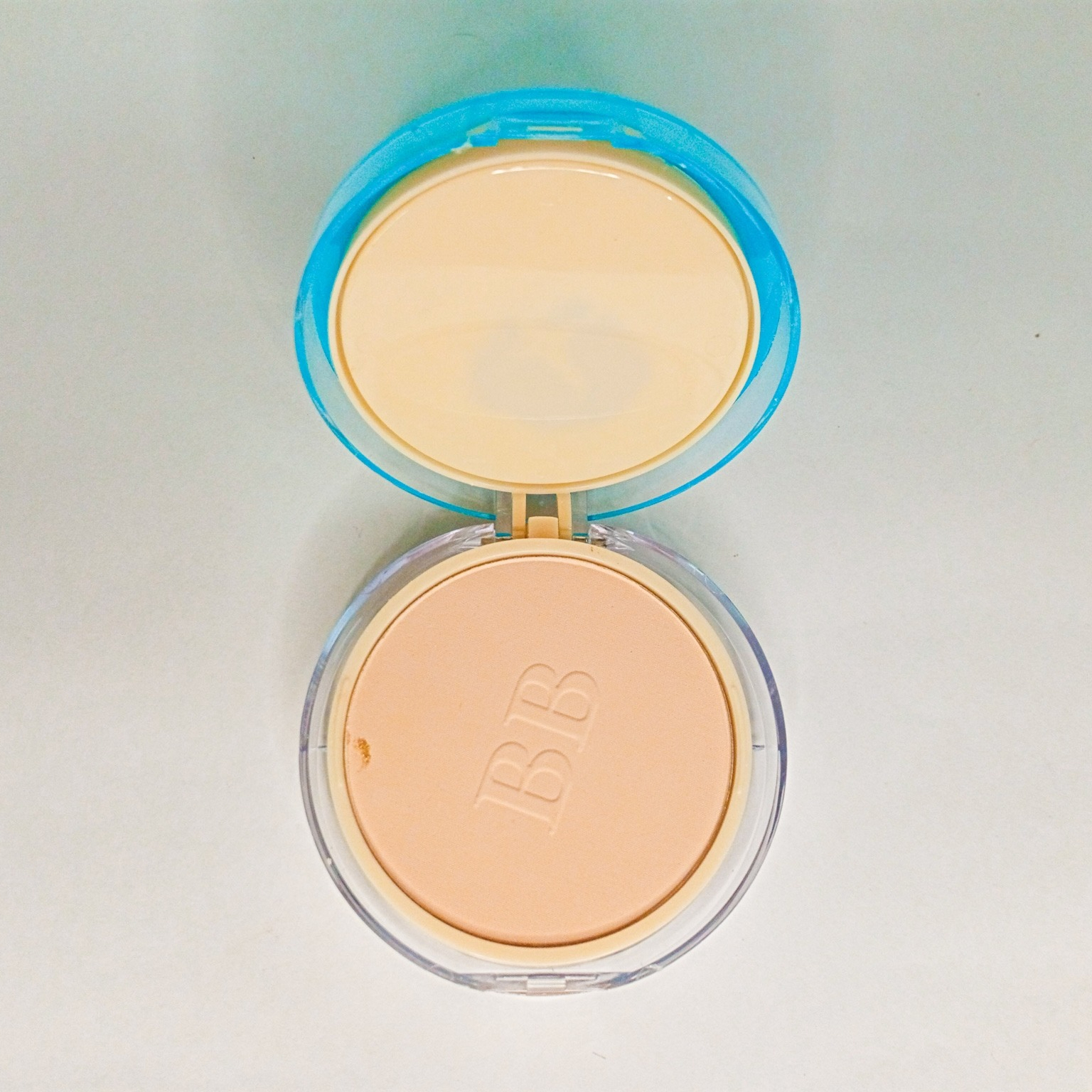 2 in 1 Fitme Face Powder Natural Matte Powder for All Skin Type thumbnail 3