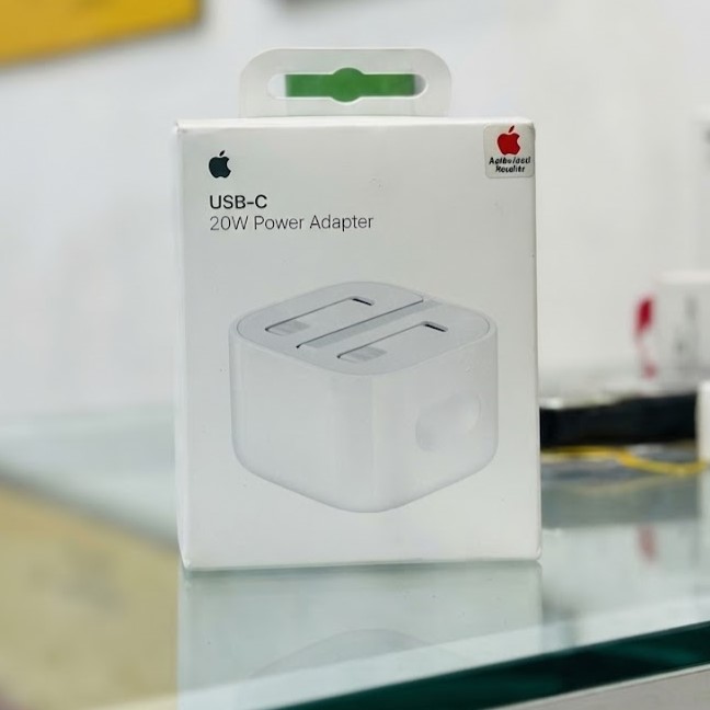 Apple 20W USB-C Power Adapter (3-Pin) – High-Quality Fast Wall Charger thumbnail 3