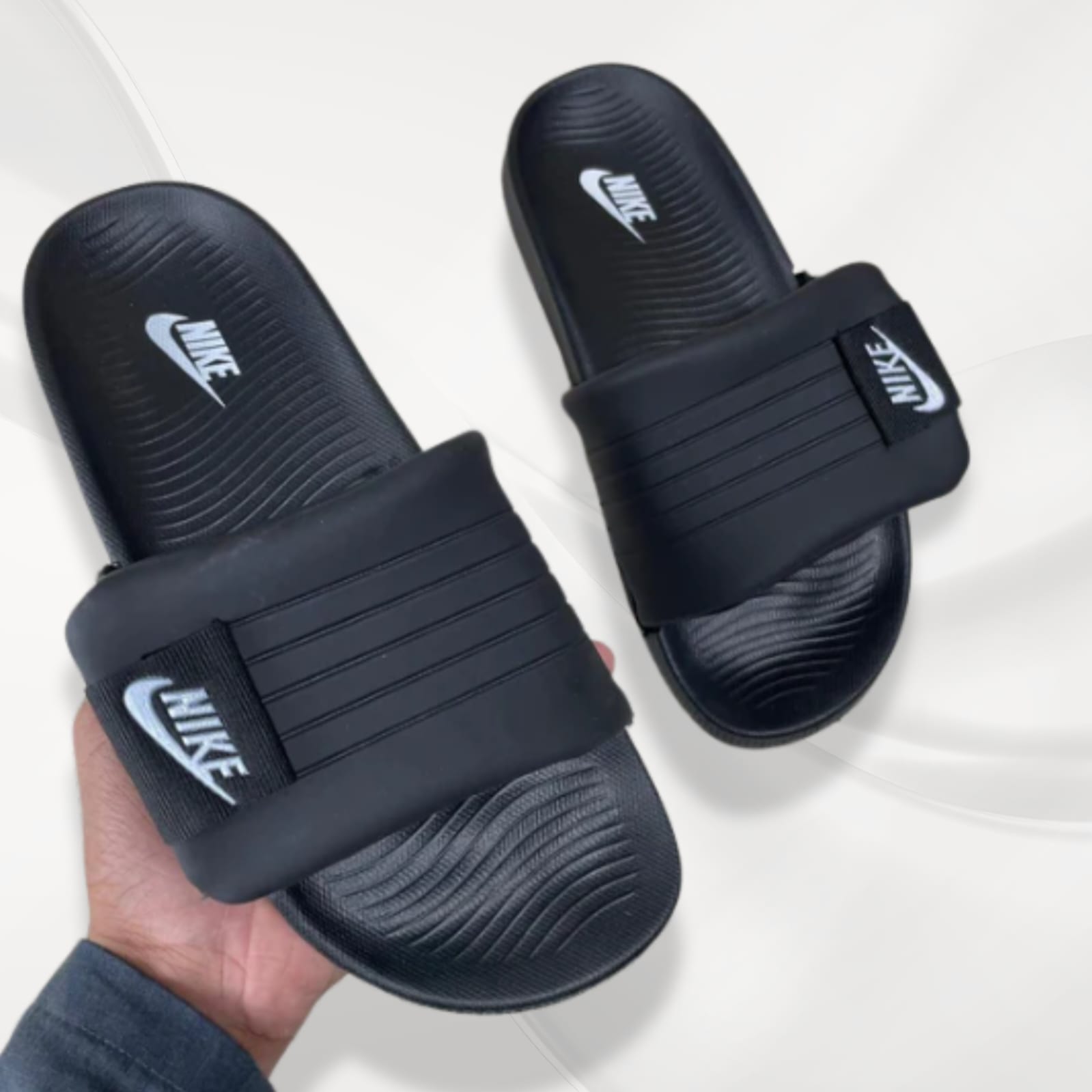 Nike Aircush Slippers – Super Soft, Comfortable & Anti-Slip Casual Footwear thumbnail 2