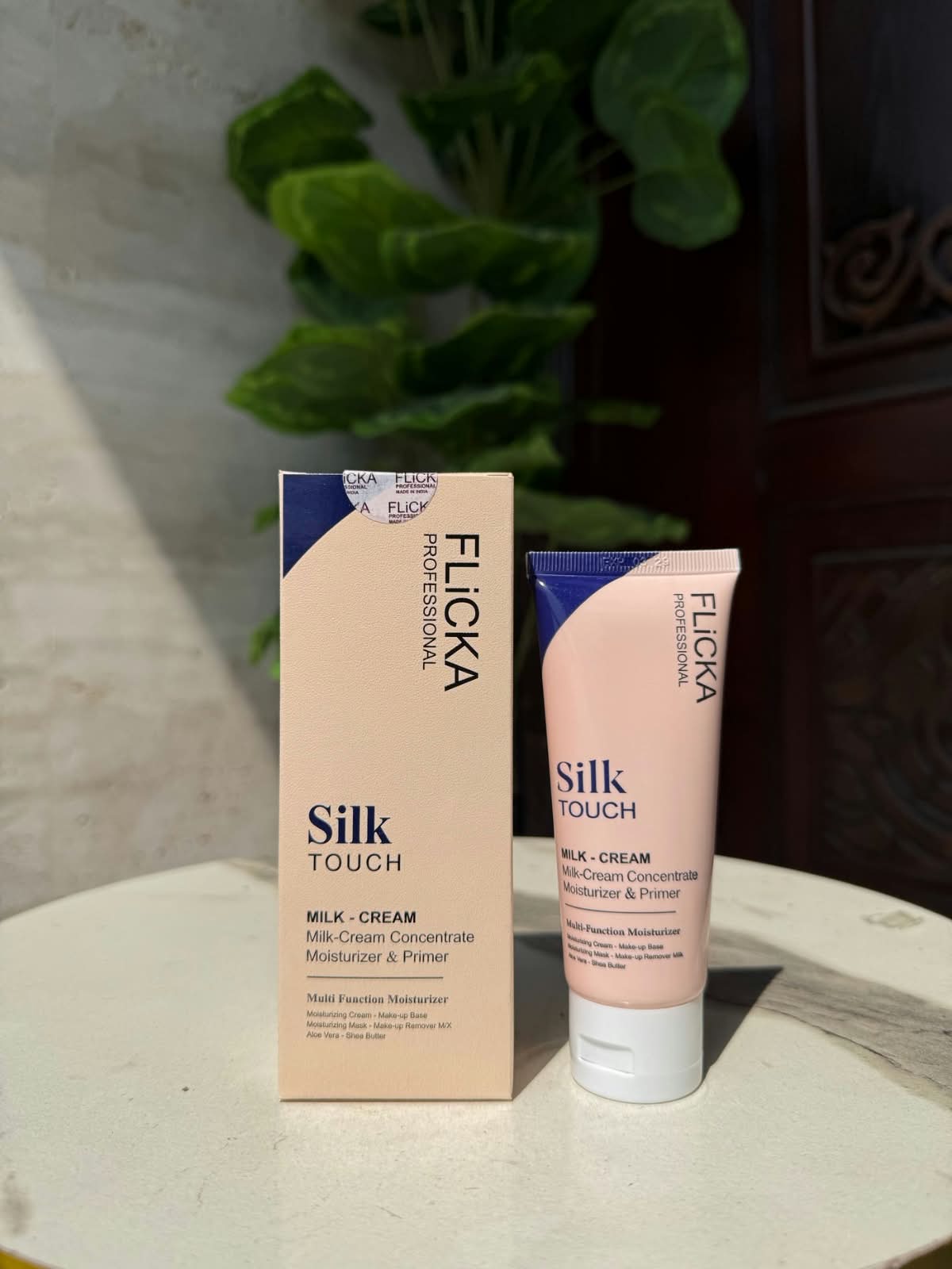 1 PCs Flicka Silk Touch Milk Cream Moisturizer And Primer, 60g thumbnail 3