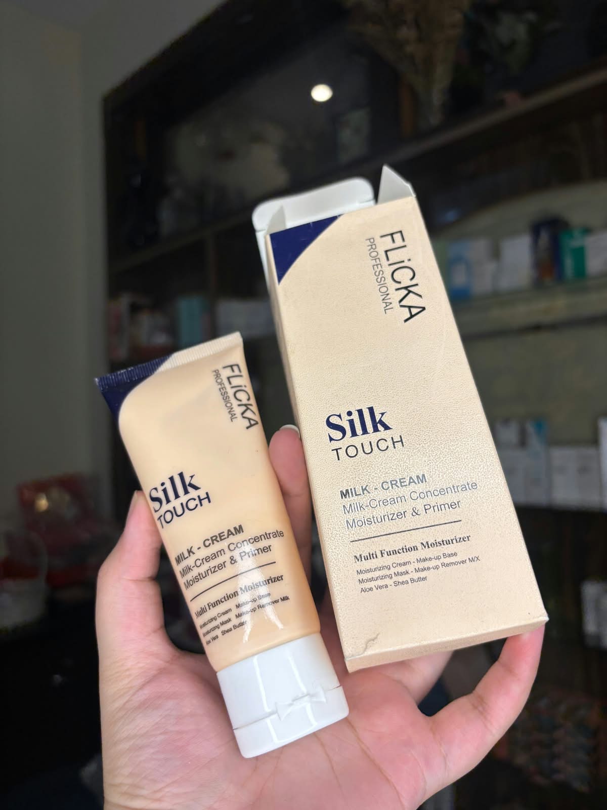 1 PCs Flicka Silk Touch Milk Cream Moisturizer And Primer, 60g thumbnail 2