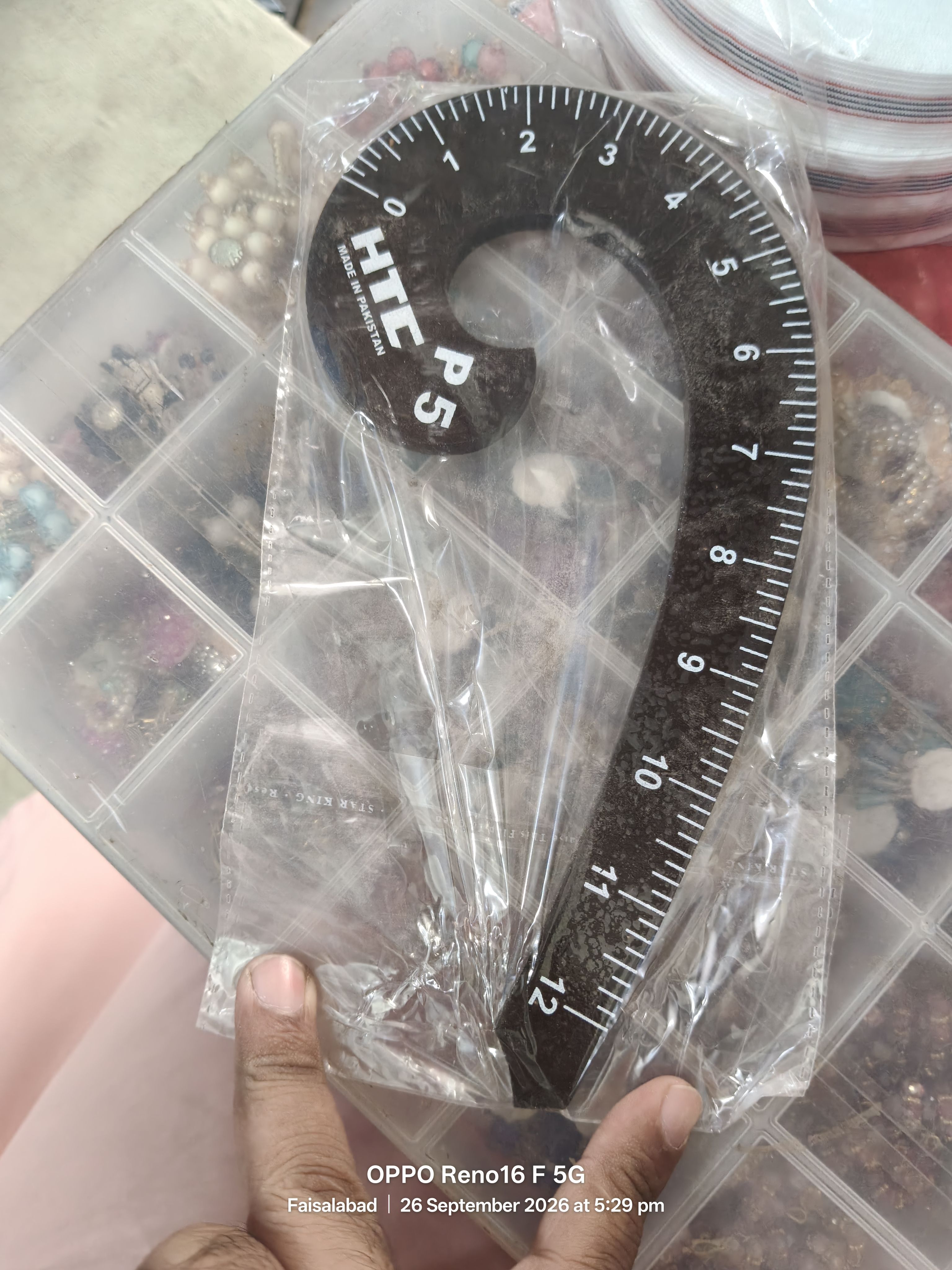Professional Shoulder & Curve Cutting Scale ( Random Tailoring Tool) view 4