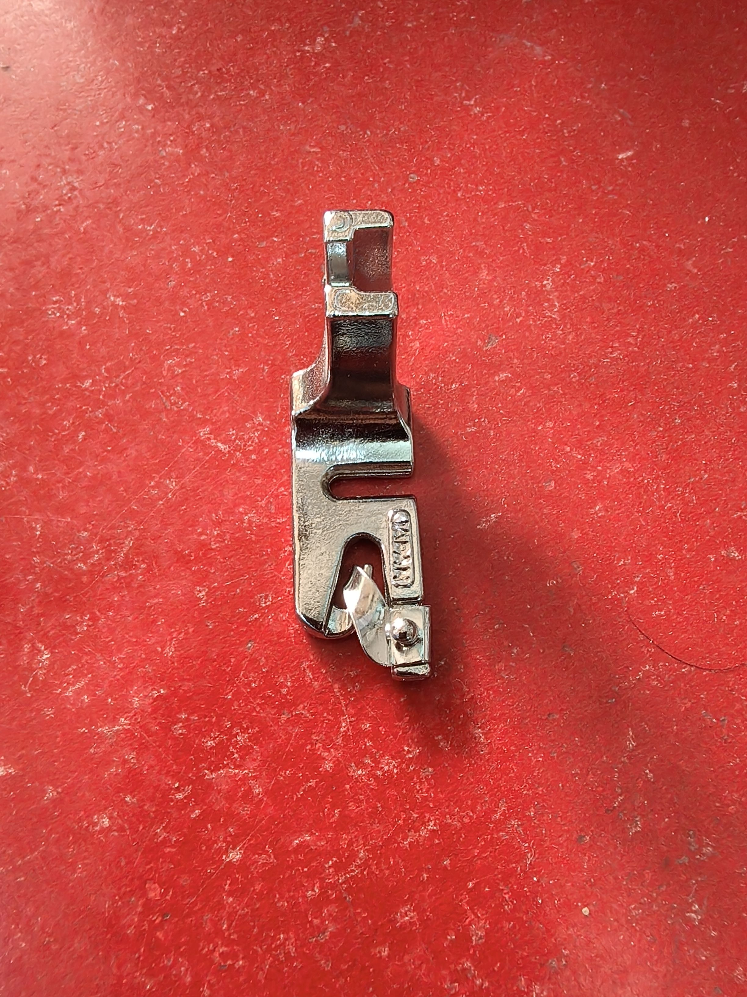 Professional Adjustable Hemmer Foot (Ghera folding foot) thumbnail 3
