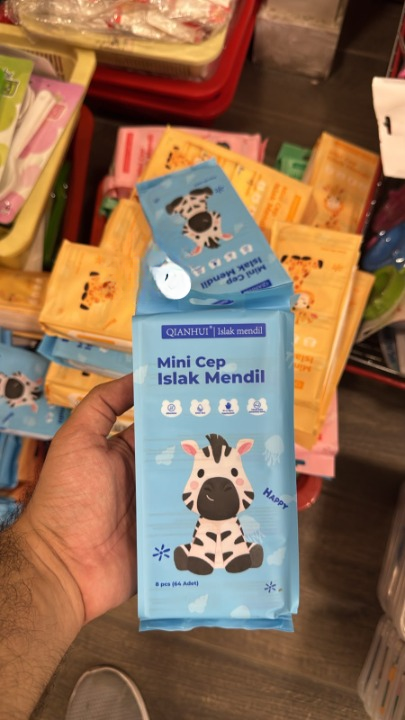 Mini Wipes - 8 mini packets in a Pack | Random Color thumbnail 4